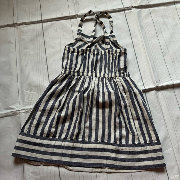 Carter’s Size 7 White and Blue Striped Summer Dress with Adjustable Straps - Picture 3 of 5